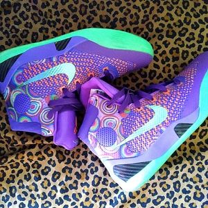 Nike purple venom Kobe IX elite